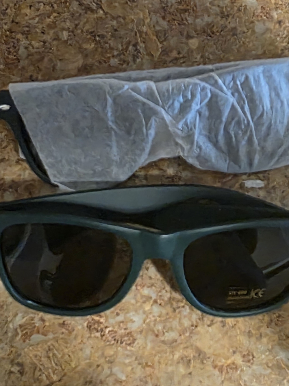 Jameson Green Framed Sunglasses with Dark Lenses 2 Pairs